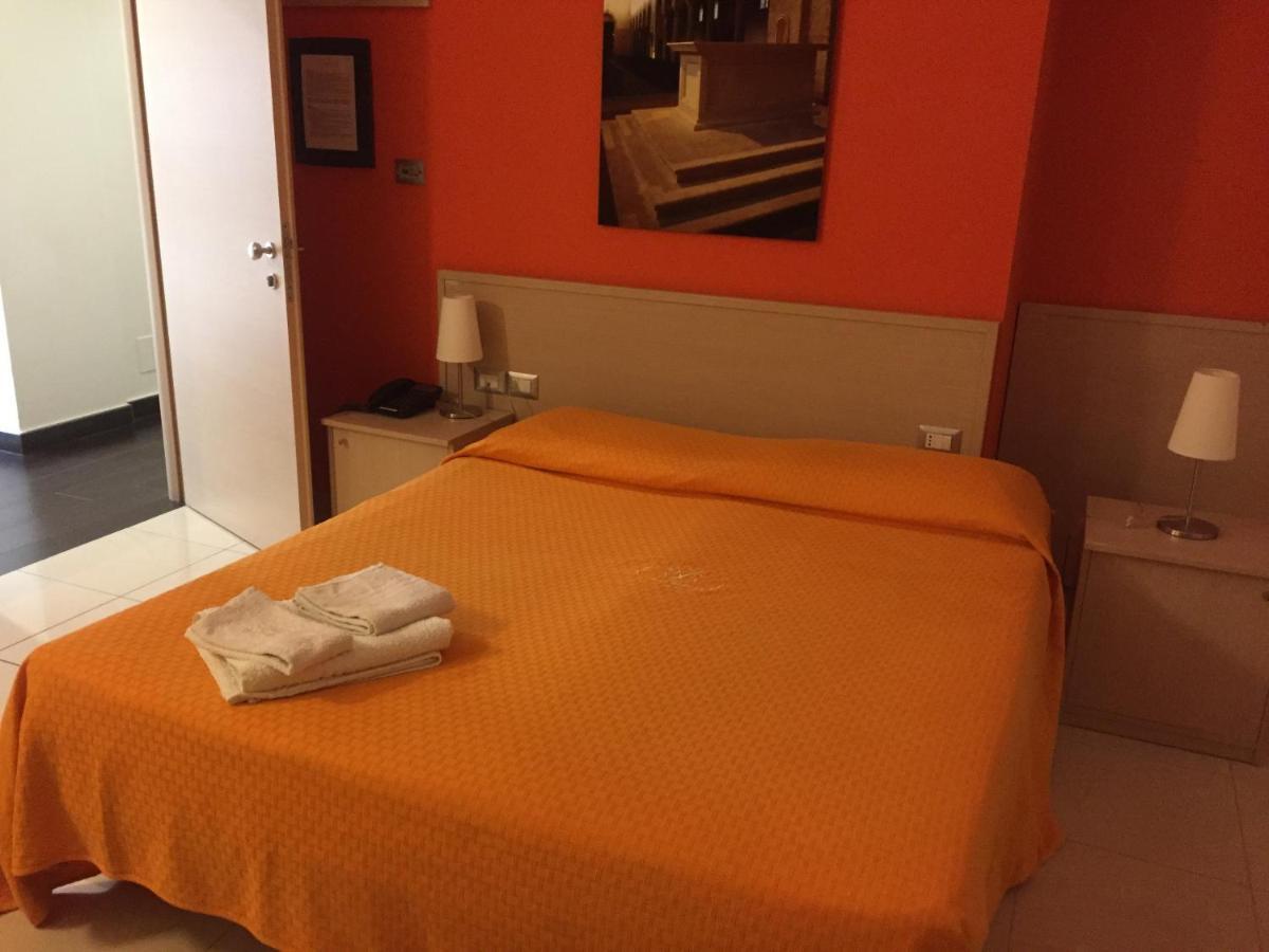 Hotel Residence Empedocle Messina Exterior photo